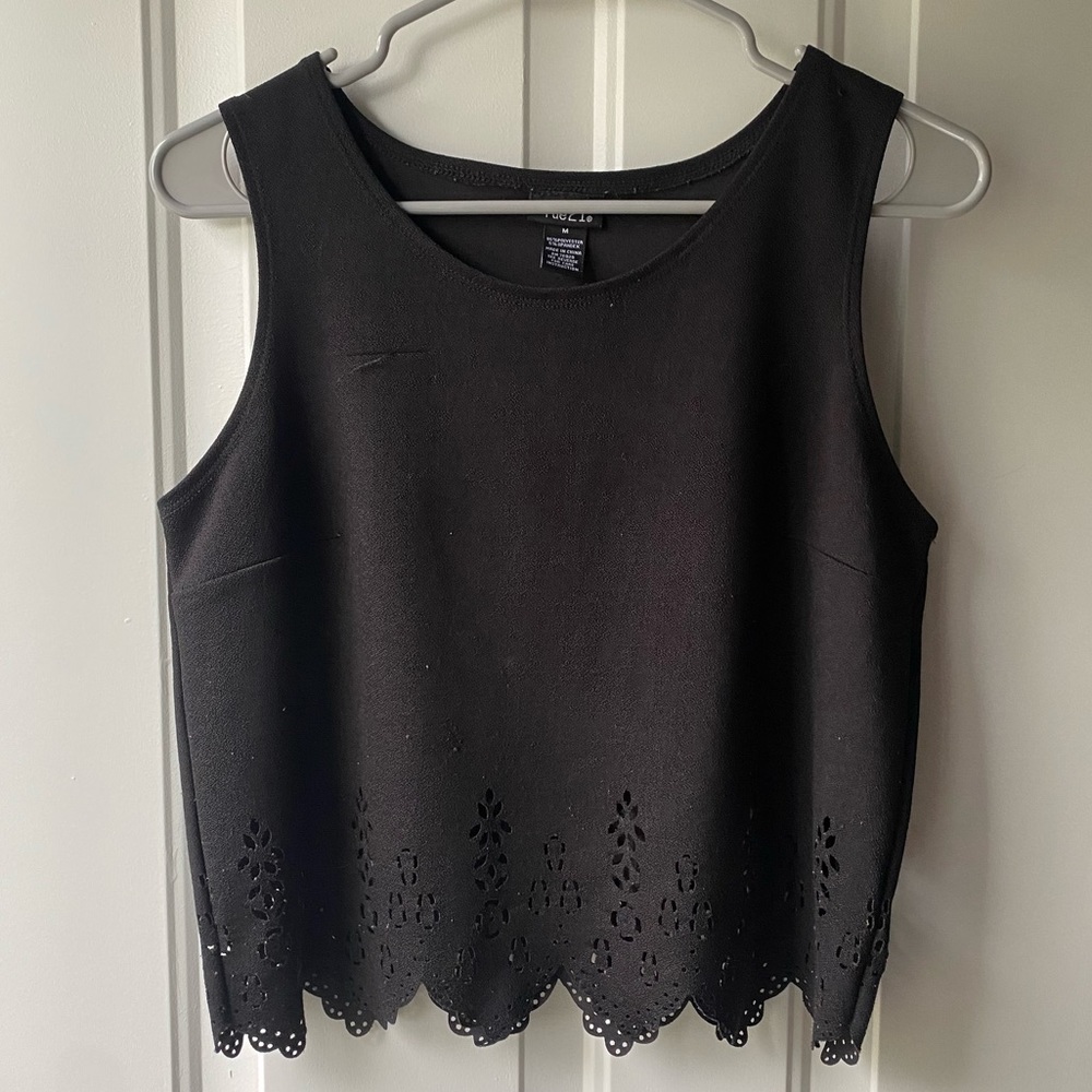 RUE 21 Black Crop Top with Beautiful Cut Outs at bottom. Size Medium